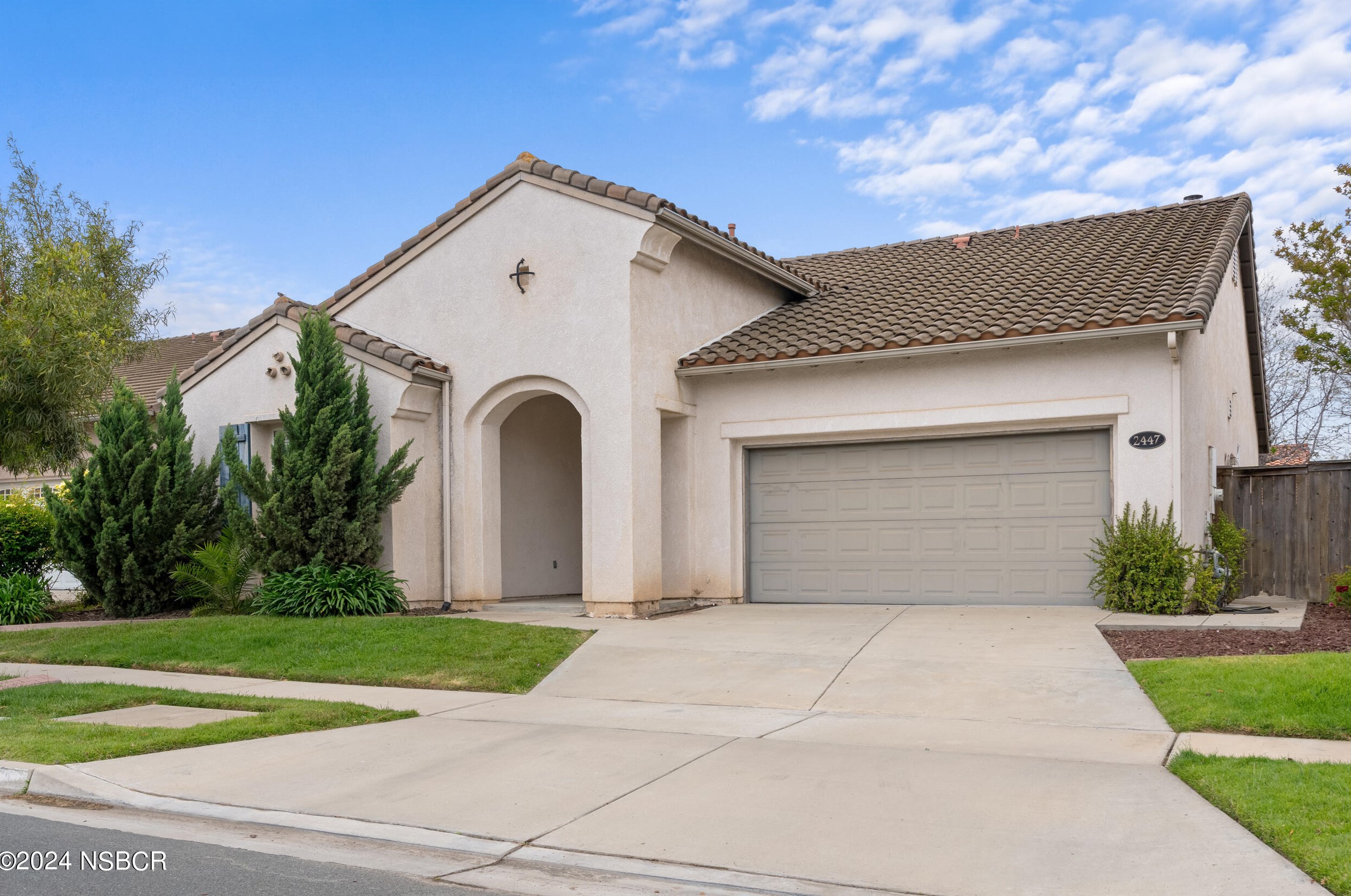 2447 Elliott St, Santa Maria, CA 93455-7420