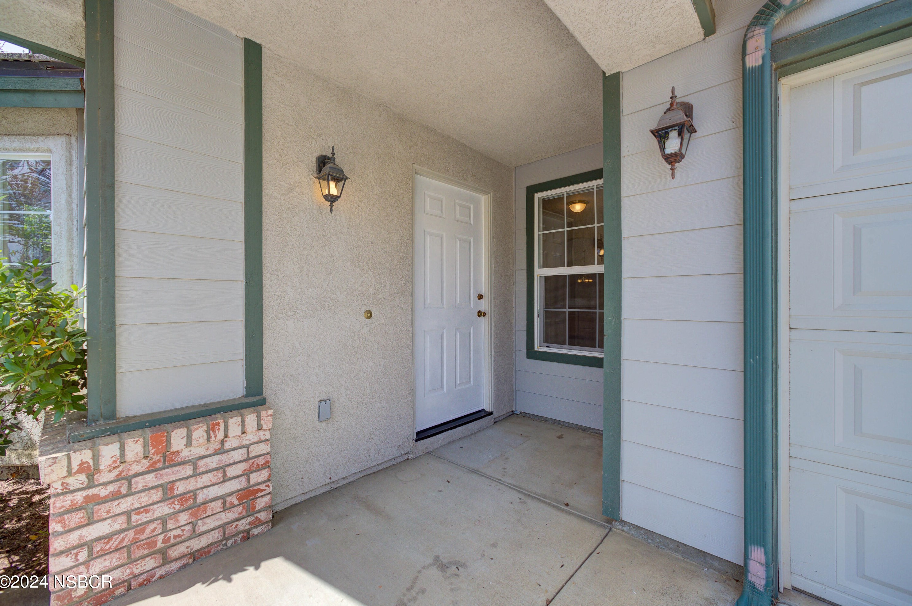 2243 Signal Ave, Santa Maria, CA 93458-1433