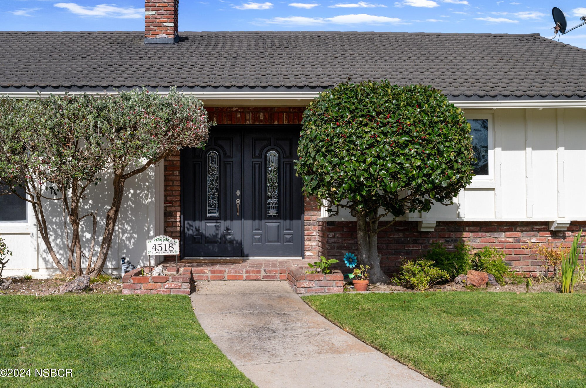 4518 Stonebrook Rd, Santa Maria, CA 93455-4258