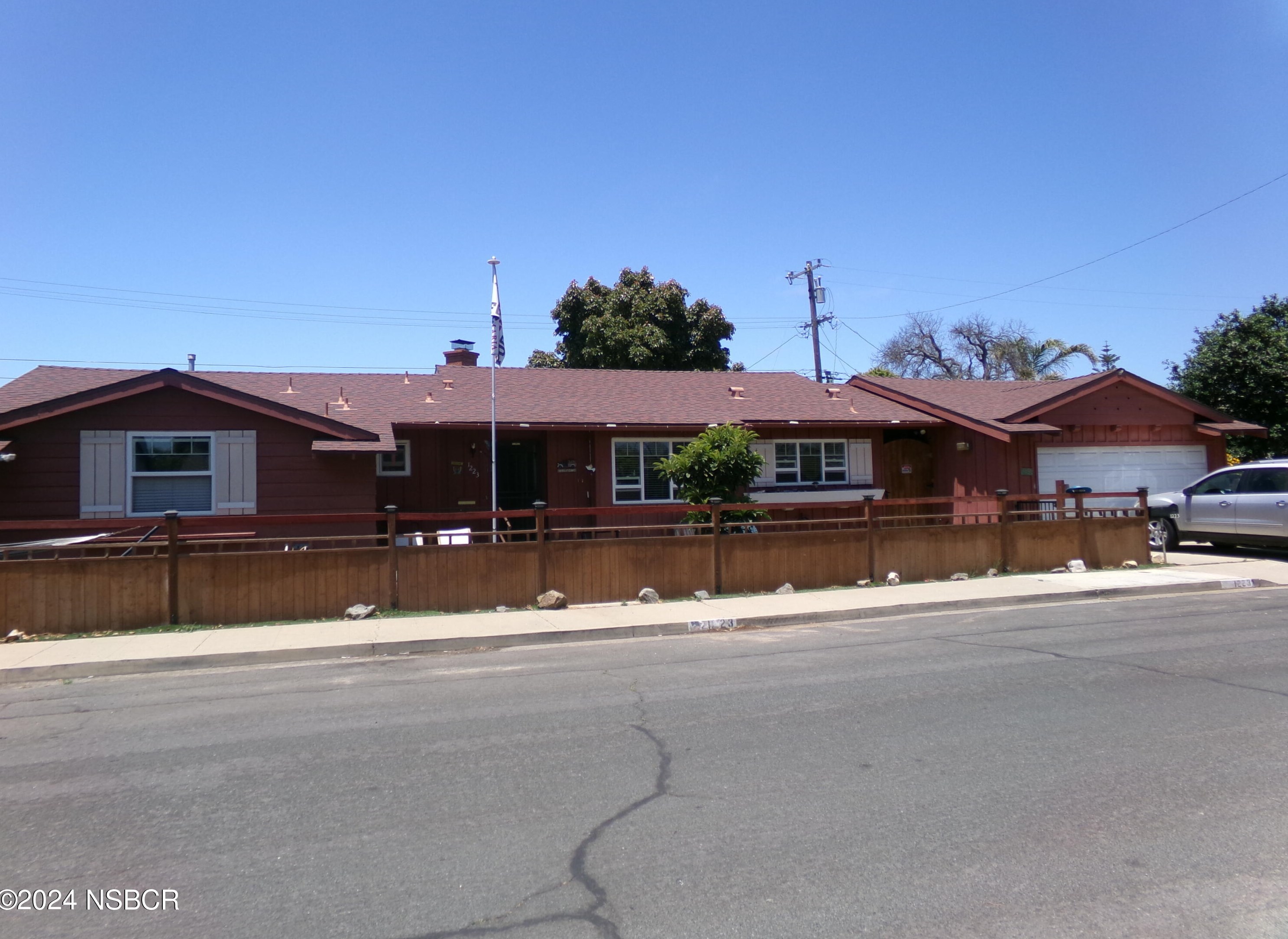 1223 Gibson Ln, Santa Maria, CA 93454-6640