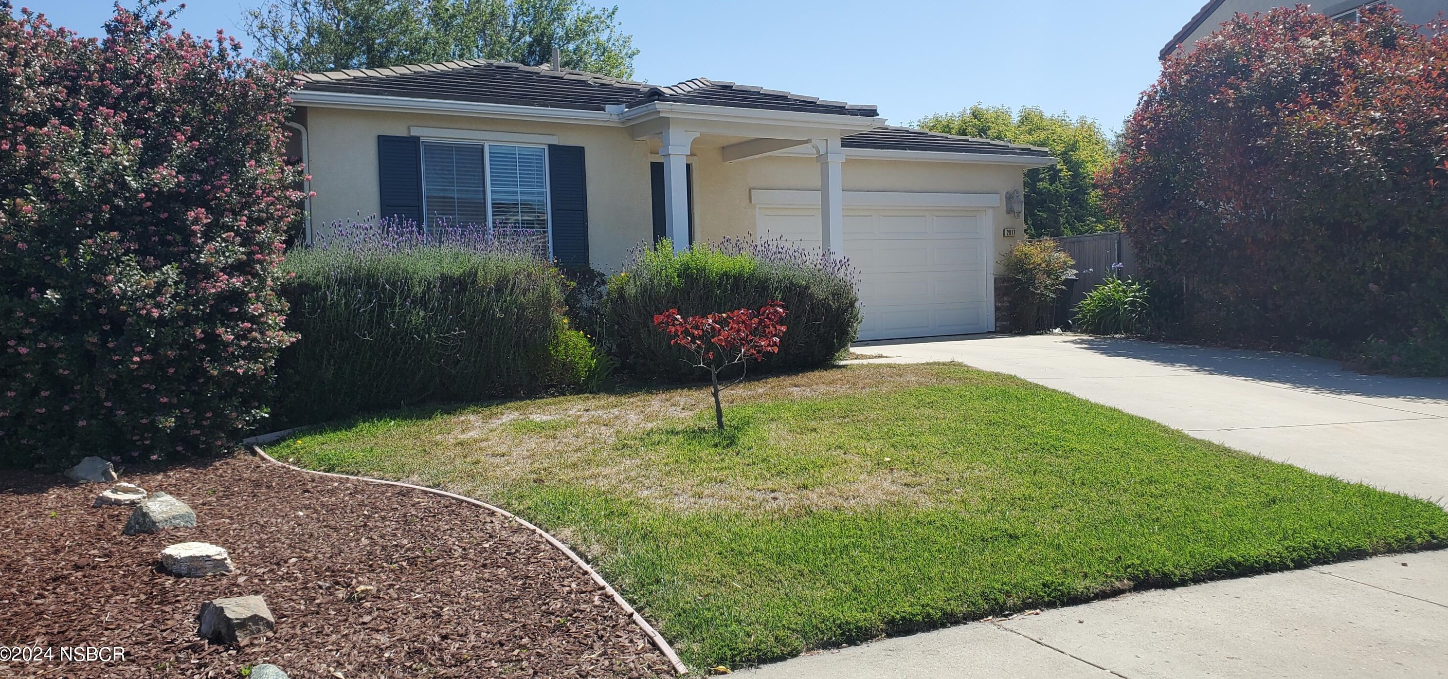 2017 Conception Dr, Lompoc, CA 93436-3129