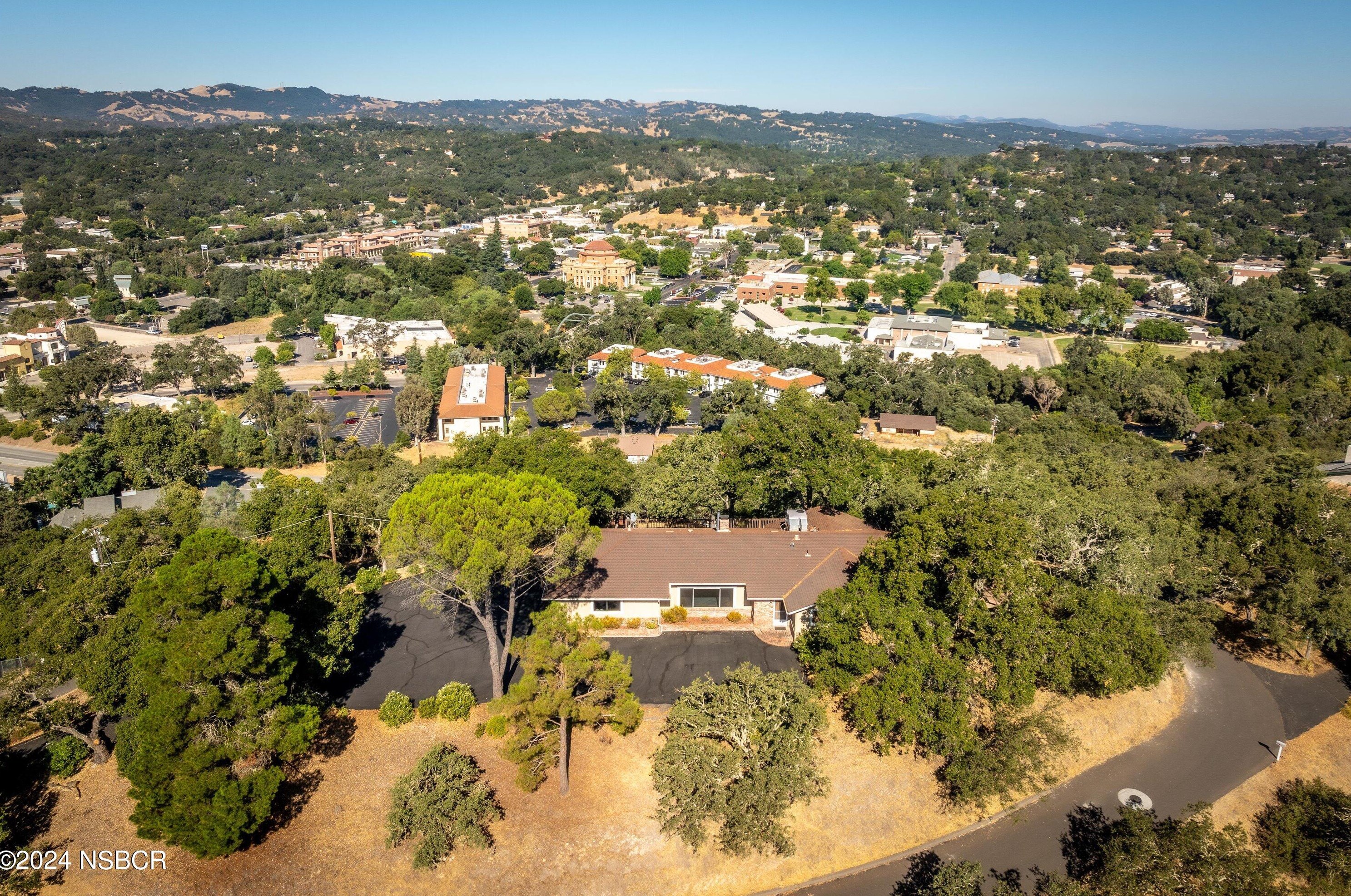 6980 Valle Ave, Atascadero, CA 93422