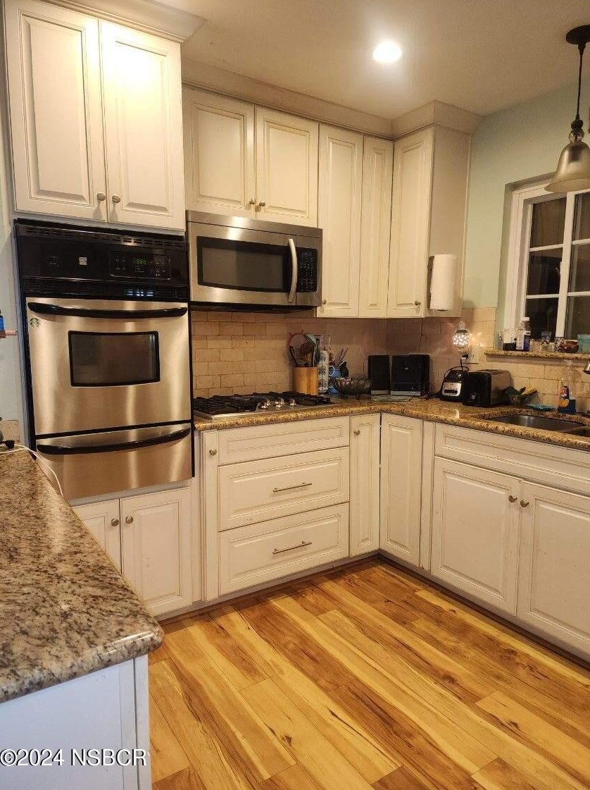 220 6th St, Lompoc, CA 93436-6224