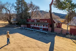 28511 Maricopa Hwy, Cuyama, CA 93254 - Photo 2