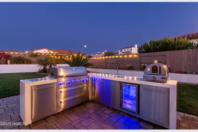 1275 Grand Meadow Way, Santa Maria, CA 93455 - Photo 12