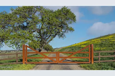 2852 Tapadero Road, Los Olivos, CA 93441 - Photo 2