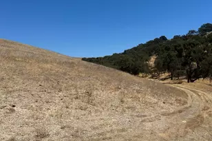 77517 Lowes Canyon Rd, Out Of Area, CA 93451 - Photo 2