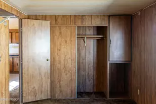 701 E Pine Ave, Lompoc, CA 93436 - Photo 20