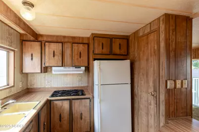 701 E Pine Avenue #182, Lompoc, CA 93436 - Photo 10