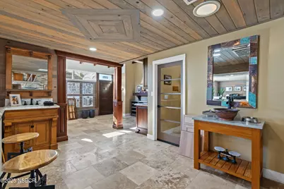 224 N Smith Street, Santa Maria, CA 93458 - Photo 6