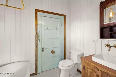 215 S H Street, Lompoc, CA 93436 - Photo 18