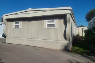 701 E Pine Ave, Lompoc, CA 93436 - Photo 28