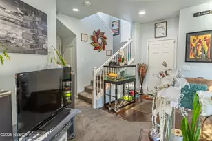 2000 Green Ridge Cir, Lompoc, CA 93436 - Photo 8