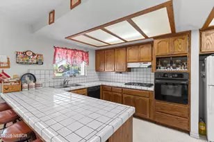 1878 Teakwood Dr, Santa Maria, CA 93455 - Photo 10