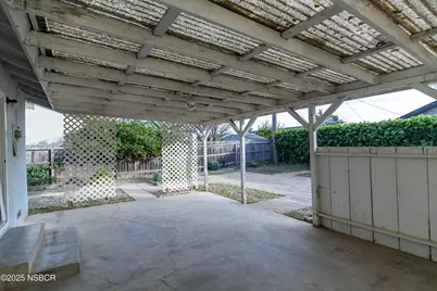 1412 W Pine Avenue, Lompoc, CA 93436 - Photo 30