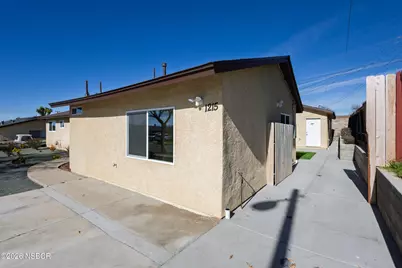 1215 Mira Flores Drive #102,103, Main, Santa Maria, CA 93455 - Photo 14