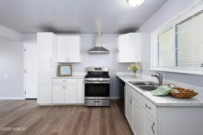 1215 Mira Flores Drive #102,103, Main, Santa Maria, CA 93455 - Photo 20