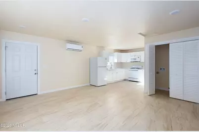 1215 Mira Flores Drive #102,103, Main, Santa Maria, CA 93455 - Photo 36