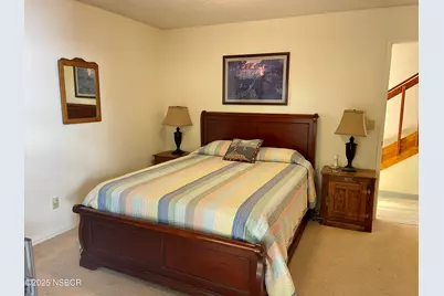 2328 Lakeview Drive, Bradley, CA 93426 - Photo 16