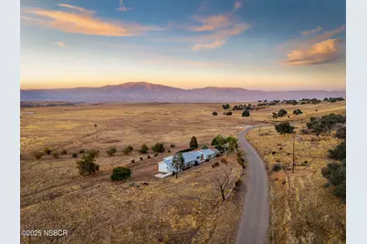 2170 Aliso Park Road, New Cuyama, CA 93254 - Photo 16