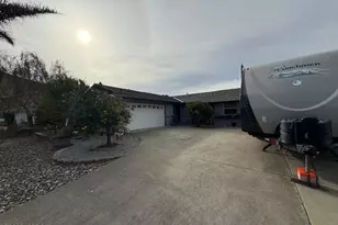 225 Princeton Pl, Lompoc, CA 93436 - Photo 2