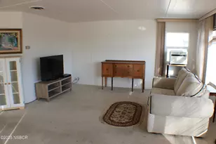 610 E Pine Ave, Lompoc, CA 93436 - Photo 12