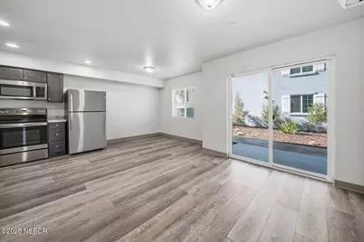 529 S Pine Street, Santa Maria, CA 93458 - Photo 6