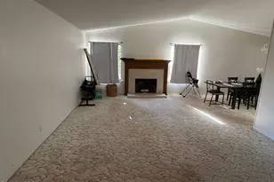 209 S Sage St, Lompoc, CA 93436 - Photo 4