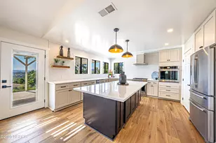 10095 San Marcos Rd, Atascadero, CA 93422 - Photo 28