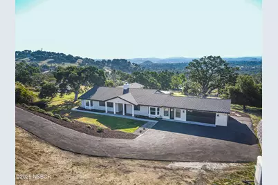 10095 San Marcos Road, Atascadero, CA 93422 - Photo 2