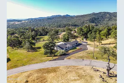10095 San Marcos Road, Atascadero, CA 93422 - Photo 6