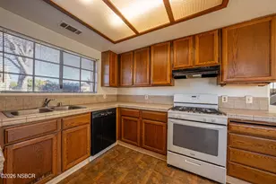 2439 S Country Club Village Dr, Santa Maria, CA 93455 - Photo 18