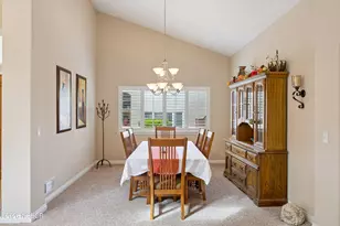 4316 Foxenwood Cir, Santa Maria, CA 93455 - Photo 8