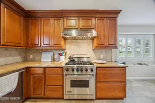 4316 Foxenwood Cir, Santa Maria, CA 93455 - Photo 10