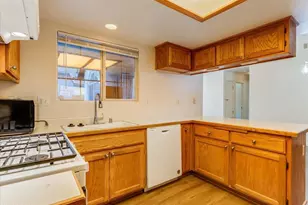 206 Riverside Ct, Santa Maria, CA 93458 - Photo 14