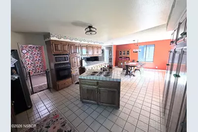 2075 Cambridge Way, Santa Maria, CA 93454 - Photo 6