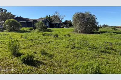 2075 Cambridge Way, Santa Maria, CA 93454 - Photo 44