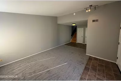 1410 W Apricot Avenue, Lompoc, CA 93436 - Photo 4