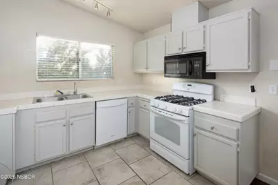 545 E Santa Cruz Court, Santa Maria, CA 93455 - Photo 12