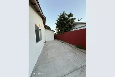 1408 W Walnut Avenue, Lompoc, CA 93436 - Photo 24