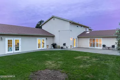 390 Meadowbrook Drive, Santa Maria, CA 93455 - Photo 8