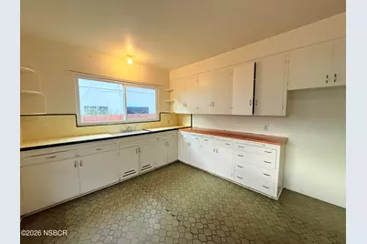 1129 San Andres Street, Santa Barbara, CA 93101 - Photo 10