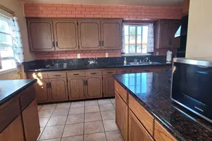 608 E Grant St, Santa Maria, CA 93454 - Photo 6