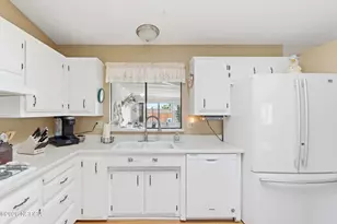 995 N White Dove Dr, Santa Maria, CA 93455 - Photo 18