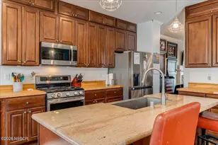 1426 W Heritage Way, Santa Maria, CA 93458 - Photo 14