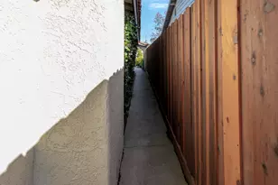 205 S E St, Lompoc, CA 93436 - Photo 34