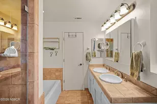 914 S McClelland St, Santa Maria, CA 93454 - Photo 38