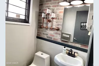 105 W Ocean Avenue, Lompoc, CA 93436 - Photo 14