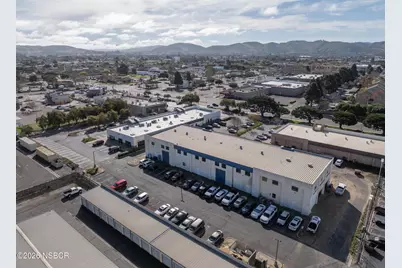 205 W Central Avenue, Lompoc, CA 93436 - Photo 22