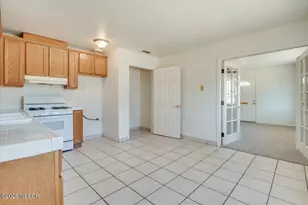 533 N G St, Lompoc, CA 93436 - Photo 16